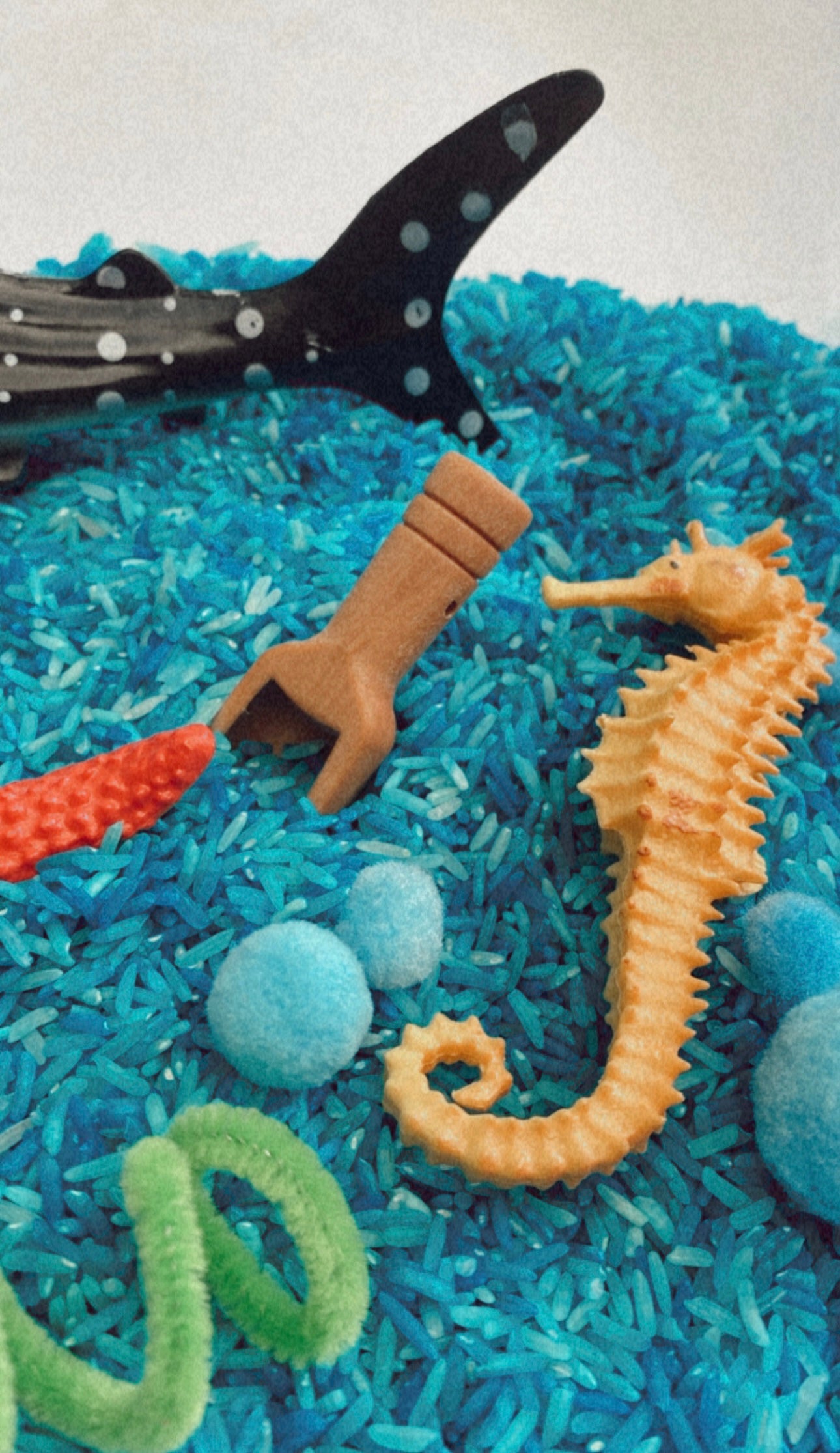 UNDER THE SEA SENSORY BOX